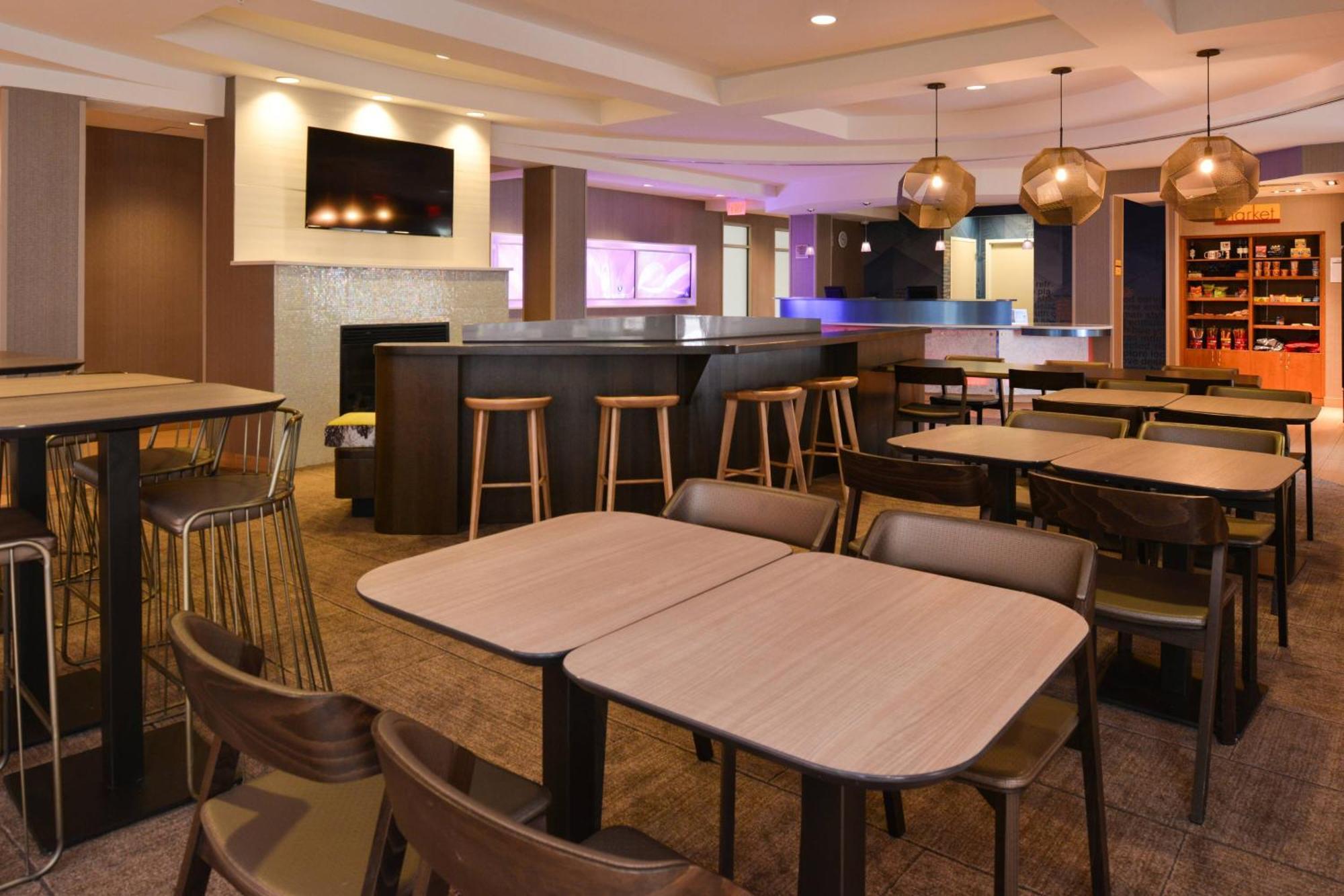 Springhill Suites By Marriott Detroit Metro Airport Romulus Exteriör bild