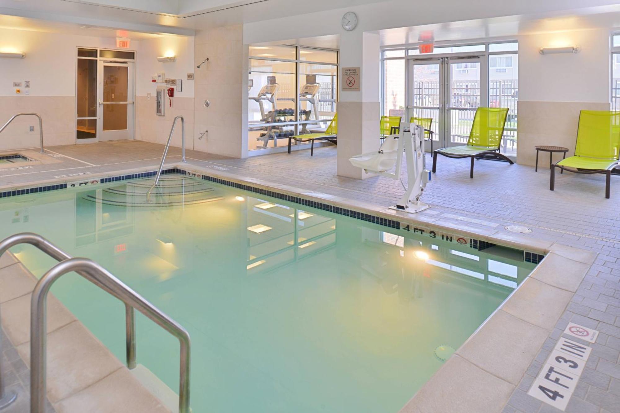 Springhill Suites By Marriott Detroit Metro Airport Romulus Exteriör bild